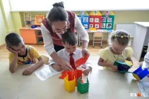 В Югре дети педагогов получат приоритет при приёме в детсады