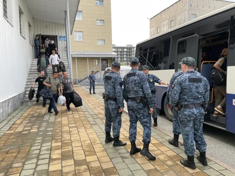 В Югре по итогам операции «Нелегал» возбудили 155 уголовных дел